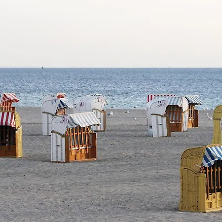 1 Bedroom Amazing In Travemuende * 뤼베크